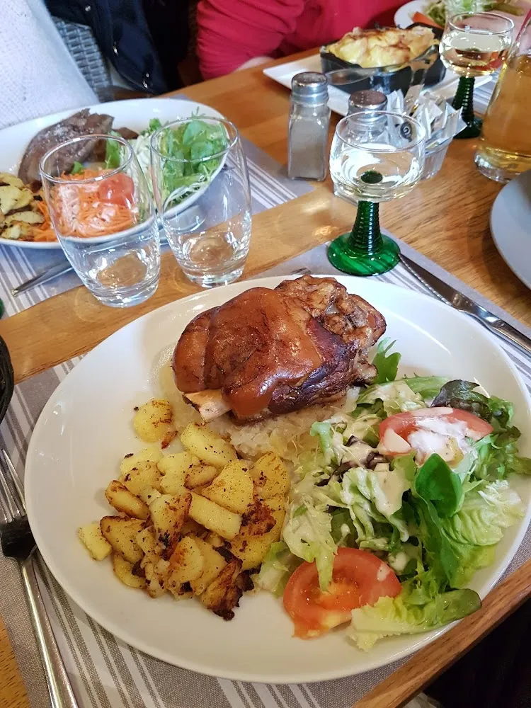 Jambonneau Sur Choucroute